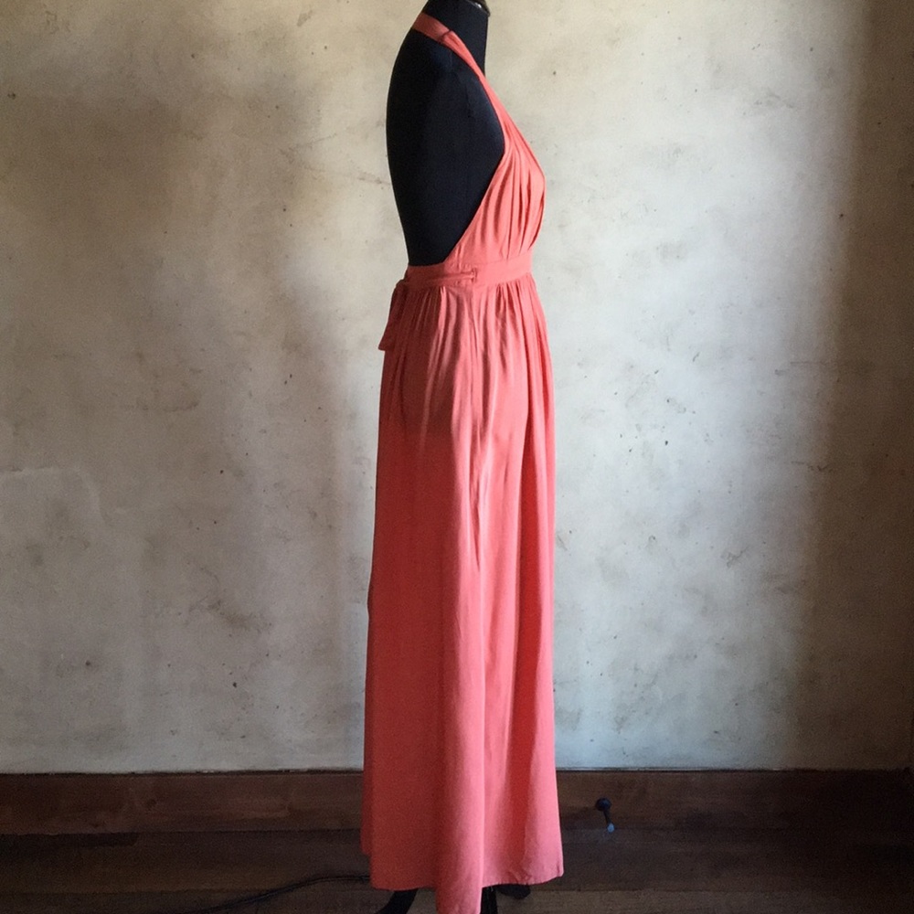 Beautiful Megan Los Angeles Wrap Dress - Picture 4 of 5
